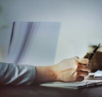 Γιατί η διαμεσολάβηση ωφελεί φυσικά και νομικά πρόσωπα